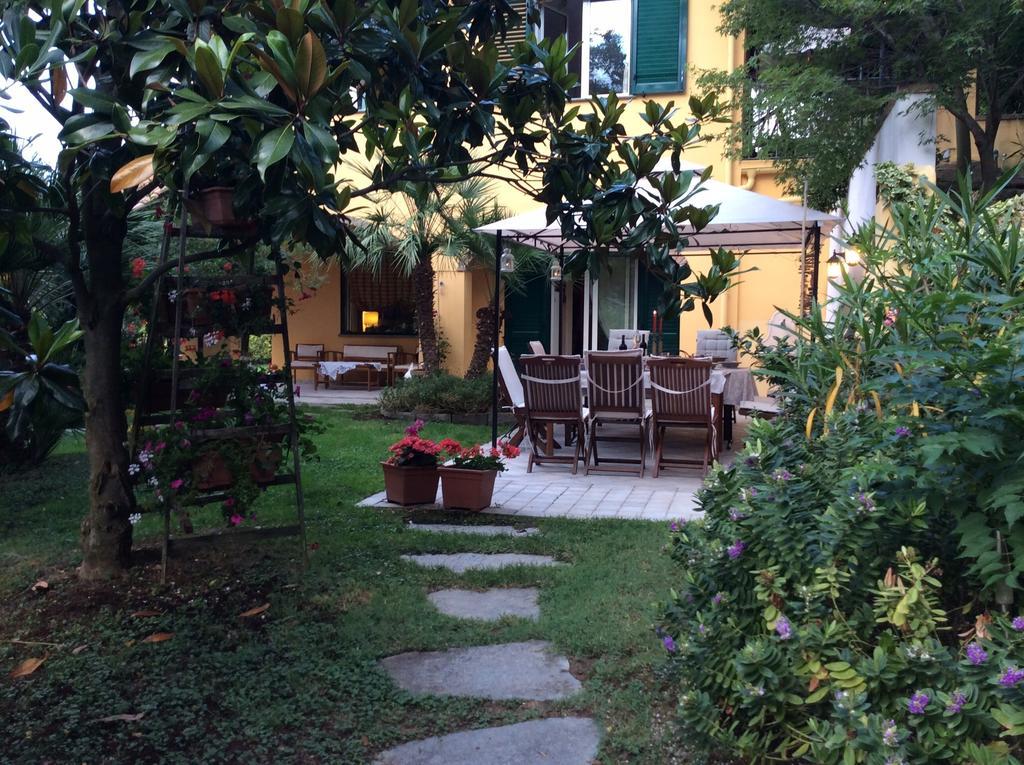 L'Acacia B&B Pietra Ligure Buitenkant foto