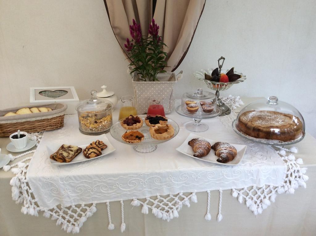 L'Acacia B&B Pietra Ligure Buitenkant foto