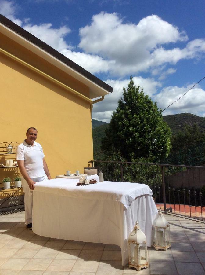 L'Acacia B&B Pietra Ligure Buitenkant foto